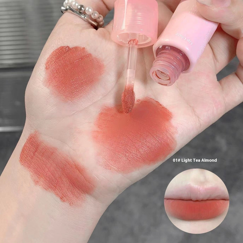 Light Sweet Soft Lacquer Makeup Color Rendering Matte Finish No Stain On Cup Velvet Lip Mud