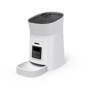 Automatic pet feeder