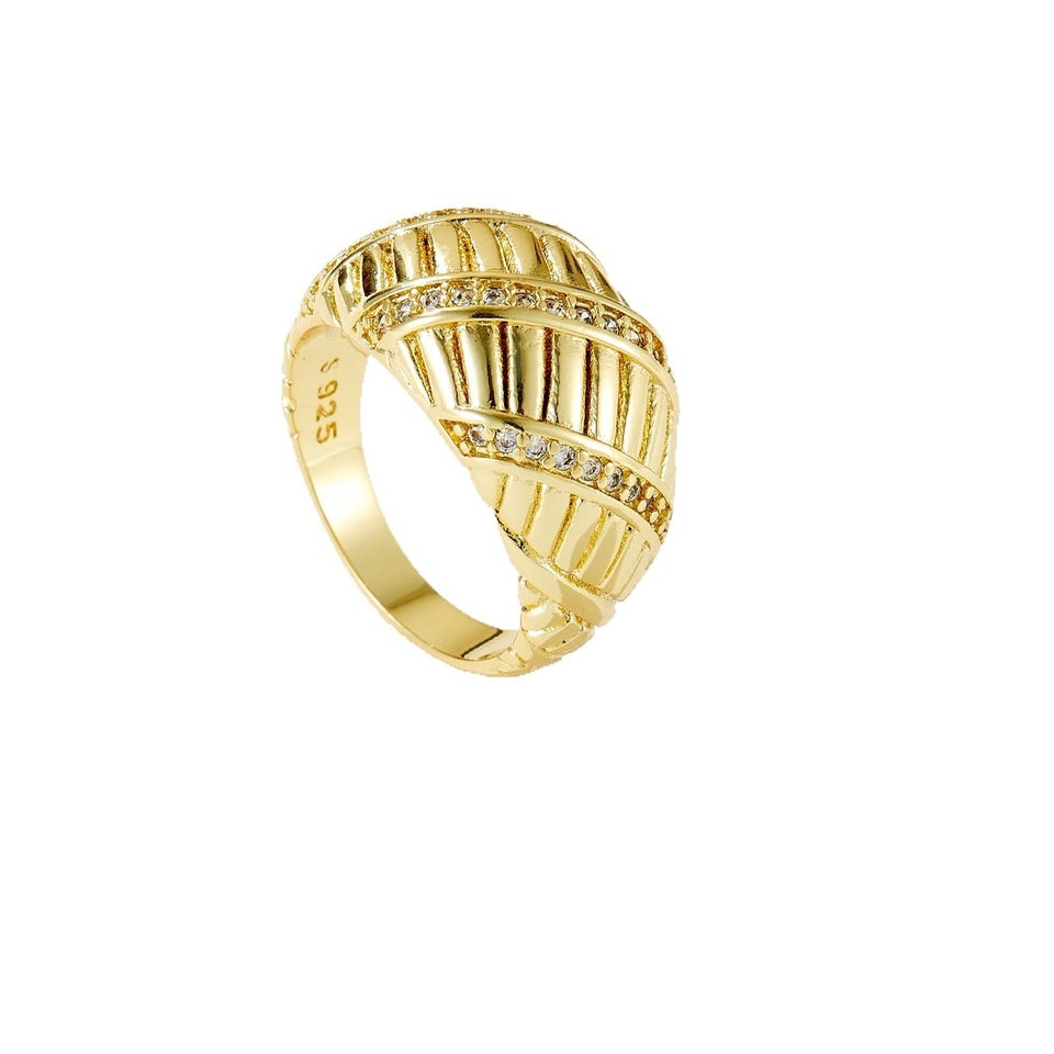 Fashion Simple Croissant Style Zircon Ring