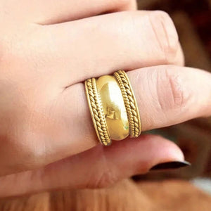 Simple Retro Domineering Ring Trendy And Smooth