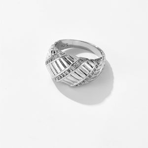 Fashion Simple Croissant Style Zircon Ring