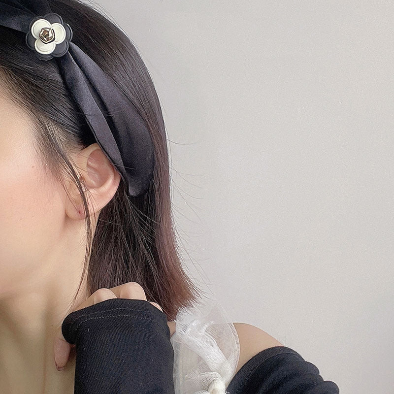 Pearl Small Fragrance Flower Headband